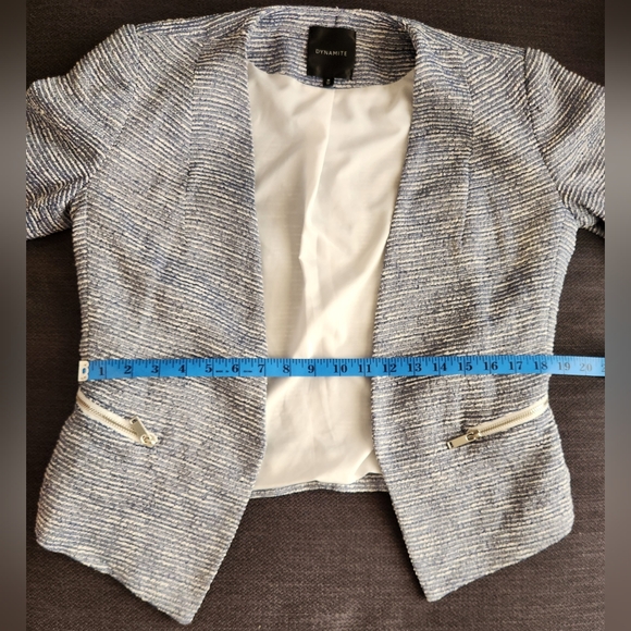 Dynamite Tweed style Open light blue & white Blazer High-low cut Size Medium - Picture 7 of 11